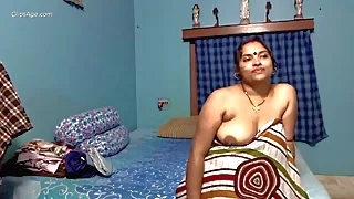 Desi Aunt Enjoying Sex With Her Neighbor Guy